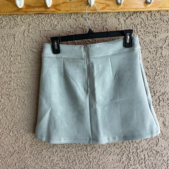 F21 skirt - Picture 4 of 7